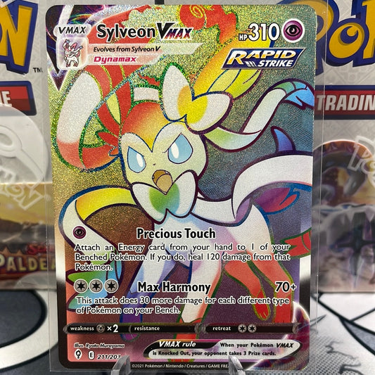 Sylveon Vmax 211/203